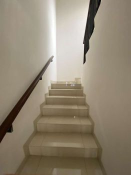 green lake city, disewakan, 8x18, ada AC, siap huni