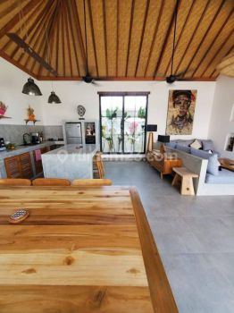 Leasehold 25 Years Villa 2 Bedrooms Between Seminyak Rk13