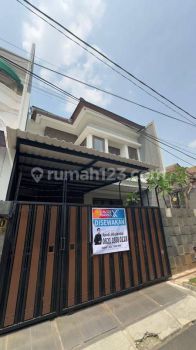 Di Sewakan Rumah Minimalis Modern Murah di Pondok Indah