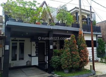 Rumah Dengan Kolam Renang Indoor Sentul City, Bogor