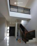 thumbnail-rumah-baru-2-lantai-lokasi-dekat-ke-stasiun-dan-pintu-toll-2