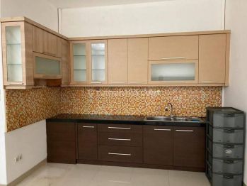 Rumah cantik minimalis lokasi bagus hrg nego