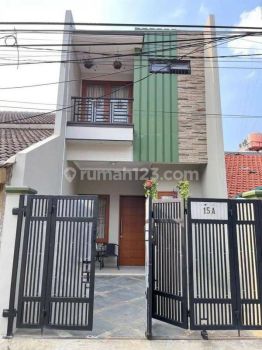 Rumah dijual siap huni di komplek perumahan Rawamangun Jakarta
