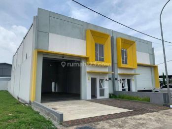 GUDANG BARU SIAP PAKAI BEBAS BANJIR AKSES CONTAINER di CIMAREME PADALARANG