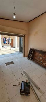 Di jual satu kios ukuran 50 m2 lokasi curug