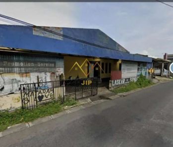 DISEWAKAN RUANG USAHA