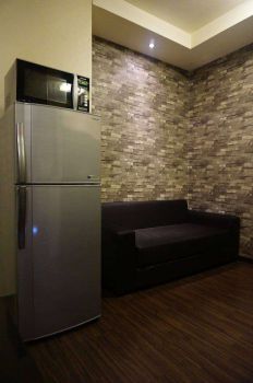 Disewakan Apartemen Thamrin Residence 1BR Tower B Furnished