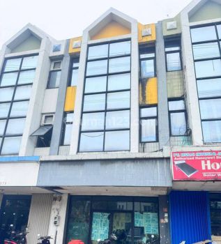Dijual Ruko Gading Serpong
3 Lantai