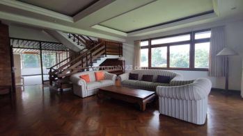 Disewakan Rumah di Sayap Setiabudi Full furnished