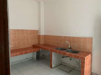 Ruko Kawasan Cafe dan Resto , di Jogja