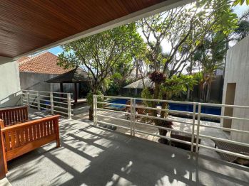 DISEWAKAN VILLA AREA GATSU DEKAT KEROBOKAN