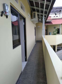 Kost Exclusive lengkap parkir mobil Bekasi