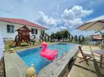 thumbnail-villa-puncak-bogor-kolam-renang-private-9