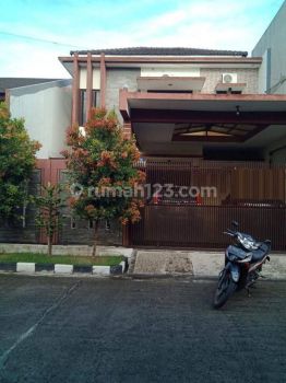 Rumah 2 Lantai Taman Kopo Indah Bandung