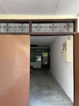 Sewa Rumah Luas dan Strategis di Klampis Indah, Wisma Mukti, Surabaya