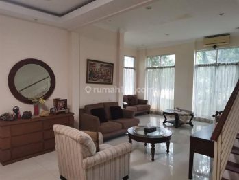 Dijual Rumah Luas di Jade Pondok Hijau Golf, Gading Serpong