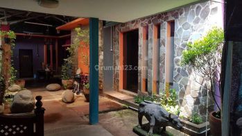 Rumah Luas Lokasi Strategis di Jl. Raya Kodau, Jatiwarna, Bekasi