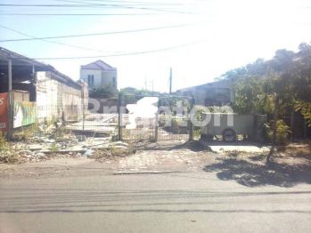 LAHAN LOKASI STRATEGIS DEKAT UPN COCOK BUAT CAFE,BENGKEL,GUDANG DLL