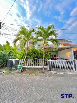 Rumah hoek 2 lantai Grand Semanggi Residence, Wonorejo Surabaya