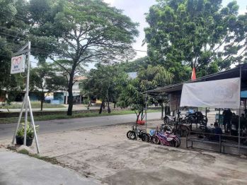 Ruko 2 Lantai 54 M2 di Perum.Taman Narogong Indah ( Samping Alfamidi )