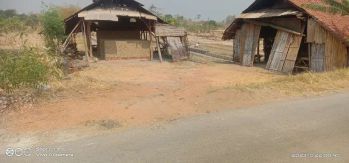 Jual tanah pas pinggir jalan tinggal terusin pabrik bata