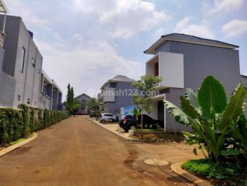 Rumah 2 lantai bebas banjir paling murah di pamulang