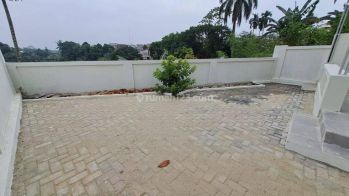 Dijual Murah Harga Terjun Bebas Rumah Strategis