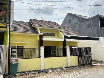 Dijual Rumah Di Pusat Kota Gresik 5 Menit Dari Kantor Bupati