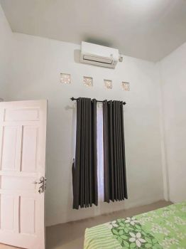 Dikontrakan Rumah 2 Lantai Solo Baru