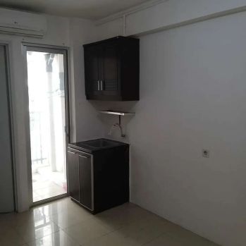 Disewakan 2BR Unfurnish Apartemen Bassura City