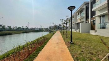 Disewa Rumah PIK2 Uk10X25 view danau pantai indah kapuk