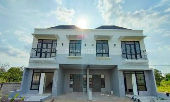 Rumah 2 lantai di Cibubur DP 0% siap huni free biaya biaya