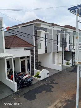 Dijual rumah 2 lantai baru modern 5 menit dr tol jatinegara