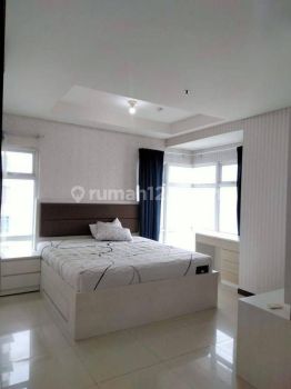 Disewakan 2BR Condominium Furnish Apartemen Green Bay Pluit