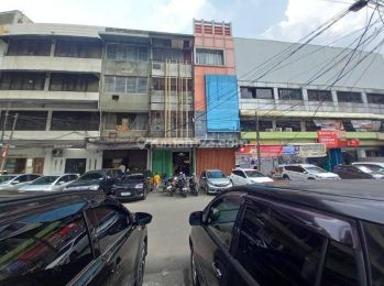 Flash Sale. Ruko Blok M 4 lantai termurah
