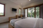 thumbnail-lease-hold-guesthouse-at-heart-of-canggu-3