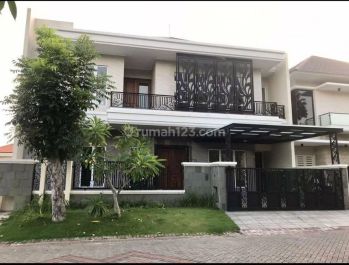Rumah Sultan Graha Family Surabaya Barat. Mewah Semi Furnish