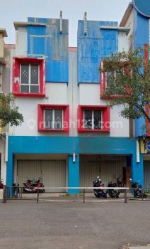 Disewakan ruko gandeng pinggir jalan asia tropis harapan indah