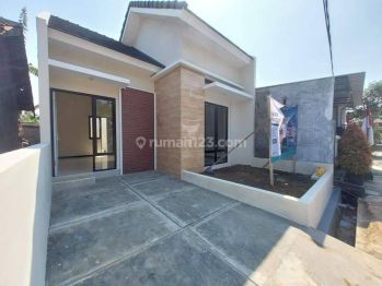 Rumah di Jl. Kemayoran SHM Baru siap huni