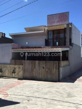 Local House At Kayu Tulang,canggu 6 Bedrooms Semi Furnished