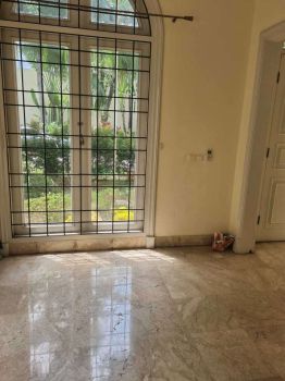 Rumah 2 Lantai Fontainebleau Golf Residence Bsd