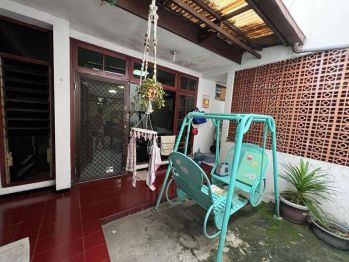 DIJUAL RUMAH KLASIK DARMO MURAH SURABAYA KOTA