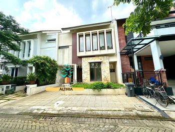 Rumah Asri 2 Lantai Dalam Cluster Bagus SHM