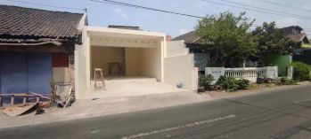 Tempat usaha strategis siap pakai kadipiro solo