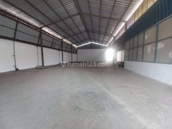 Disewakan Gudang Kantor Bagus di Daerah Kopo