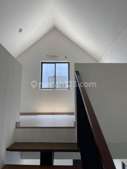 Dijual Rumah Baru di Wisteria