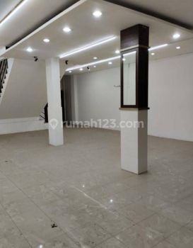 Disewakan Ruko Gandeng Siap Huni Baru Renovasi di Bekasi