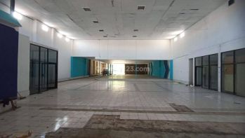 Cocok untuk showroom bank kantor cafe 350 jt Kertajaya