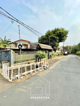 Rumah Hitung Tanah di Cipete Selangkah ke stasiun MRT cocok untuk kos2an