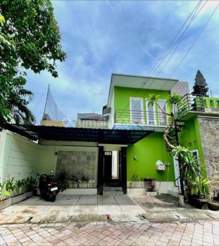 Rent Rumah: Villa Majapahit Kuta